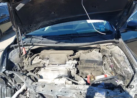 2015 Toyota Camry Se z USA, uszkodzony, nr VIN 4T1BF1FK8FU022721